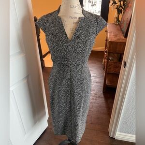 Maggy London Dress 🖤🤍